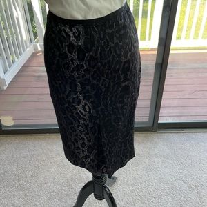 BCBG animal print pencil skirt made with a soft material and very flattering.